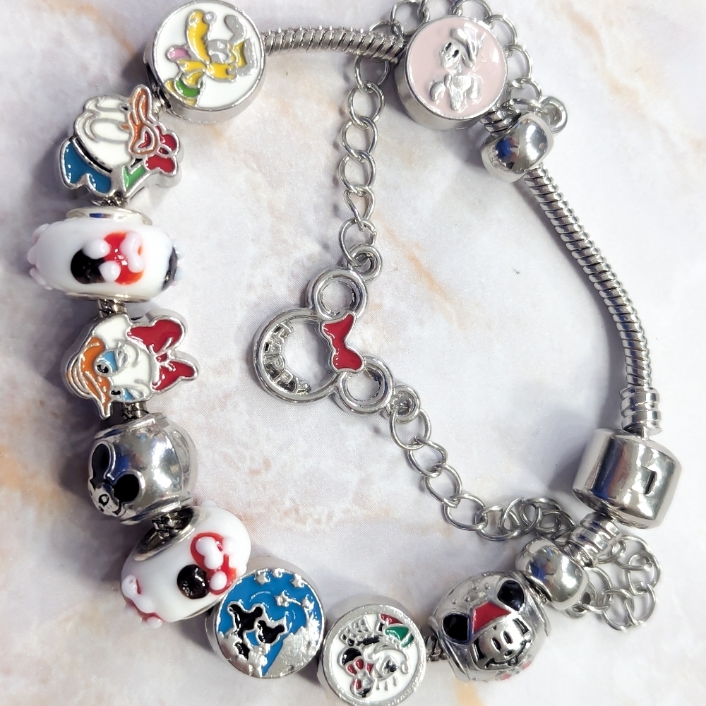 Disney Classic Friends Pandora Style Charm Bracelet Silver Tone - Picture 9 of 10